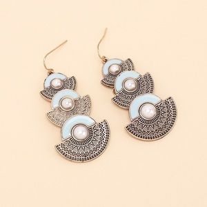 New Retro Boho Fan-shaped Multilayer Bronze & Pearl Personality Earrings
